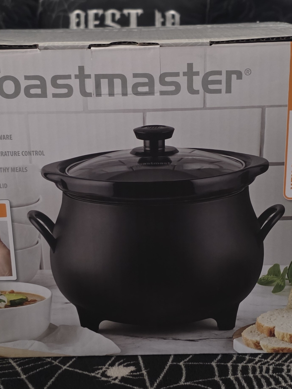 Toastmaster Couldron Black Slow Cooker with Glass Lid